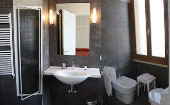 רומא San Pietro Suites מראה חיצוני תמונה